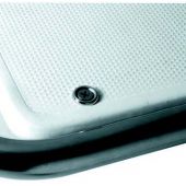Πλατφόρμες από λευκό fiberglass και σκελετός από inox